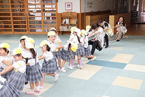 綱引き楽しかったね　年少組