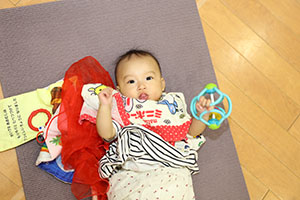 ベビトレヨガ　「nicoly」