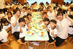 年長お泊り保育4・食育のお話とスペシャルディナー