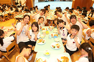 年長お泊り保育4・食育のお話とスペシャルディナー