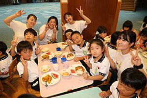 年長お泊り保育4・食育のお話とスペシャルディナー