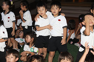 年長お泊り保育５・ランタン・花火大会　NO．1