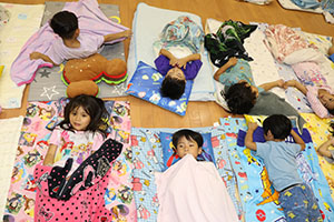 年長お泊り保育6・おやすみなさい　NO．2