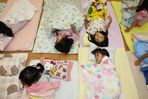 年長お泊り保育6・おやすみなさい　NO．1