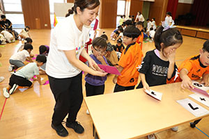 カミングエンゼル　　カードめくり大会