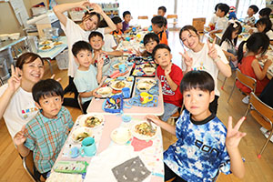 カミングエンゼル　　給食美味しかったね
