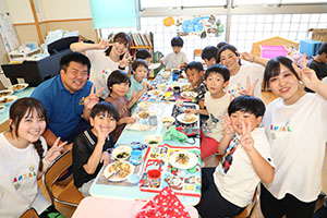 カミングエンゼル　　給食美味しかったね