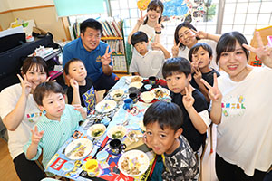 カミングエンゼル　　給食美味しかったね