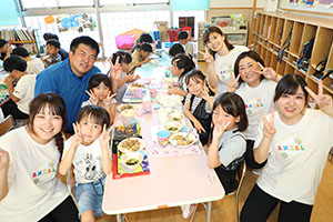 カミングエンゼル　　給食美味しかったね