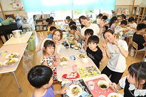 カミングエンゼル　　給食美味しかったね