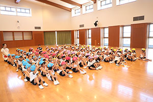8月生まれのお誕生会　ーつなひきー　年中組