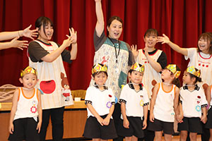 8月生まれのお誕生会　ーつなひきー　年中組