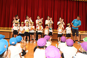 8月生まれのお誕生会　ーいろいろリレーー　年長組