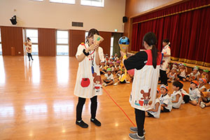 8月生まれのお誕生会　ーいろいろリレーー　年長組