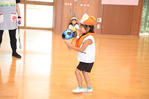 8月生まれのお誕生会　ーいろいろリレーー　年長組