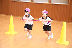 8月生まれのお誕生会　ーいろいろリレーー　年長組