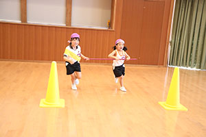 8月生まれのお誕生会　ーいろいろリレーー　年長組