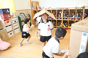 お店やさんを作ろう！　ひまわり・ばら・すみれ