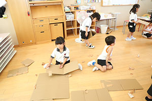 お店やさんを作ろう！　ひまわり・ばら・すみれ