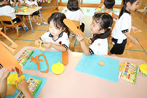 きのこの制作　きりん