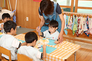 お月見の制作　こあら