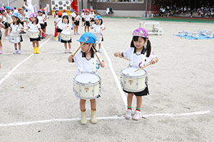 鼓隊の活動頑張っています！　C・D・E
