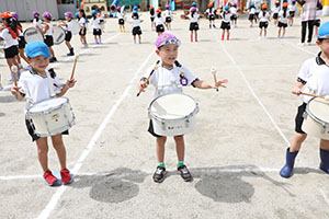 鼓隊の活動頑張っています！　C・D・E