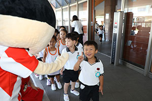 キッチンカーイベント♪　～お米のジェラート～　年中・年少・2歳児クラス