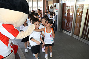 キッチンカーイベント♪　～お米のジェラート～　年中・年少・2歳児クラス
