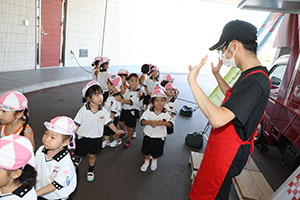 キッチンカーイベント♪　～お米のジェラート～　年中・年少・2歳児クラス