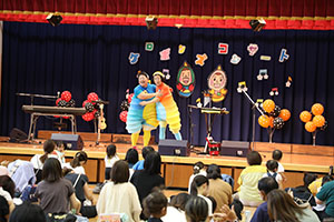 リトルエンゼル 「1歳児の親子の集い」ケロポンズコンサート