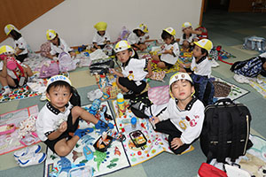 エンゼルドームでお弁当🎵　 　年少