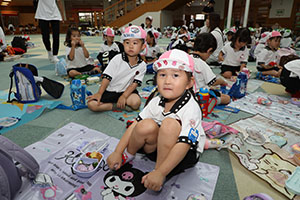 エンゼルドームでお弁当🎵　 　年少