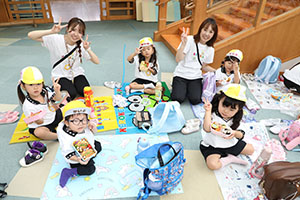 エンゼルドームでお弁当🎵　 　年少