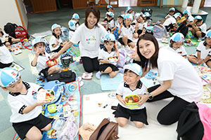 エンゼルドームでお弁当🎵　 　年少