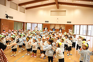 10月生まれのお誕生会　ー仮装間違い探しー　年少