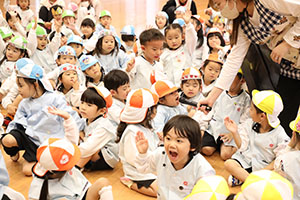 10月生まれのお誕生会　ー仮装間違い探しー　年少