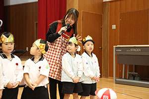 10月生まれのお誕生会　ー仮装間違い探しー　年少