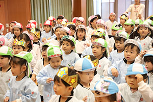 10月生まれのお誕生会　ー仮装間違い探しー　年少