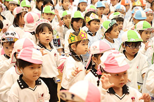 10月生まれのお誕生会　ー仮装間違い探しー　年少