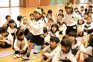 10月生まれのお誕生会　ーハロウィンビンゴー　年長