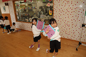 10月生まれのお誕生会　ーハロウィンビンゴー　年長