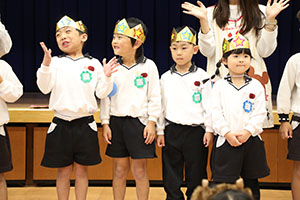 10月生まれのお誕生会　ーハロウィンビンゴー　年長