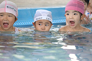 スイミングクラブへ行きました　ひまわり・さくら・たんぽぽ　NO．2