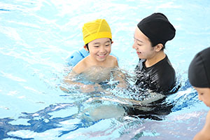 スイミングクラブへ行きました　ひまわり・さくら・たんぽぽ　NO．1