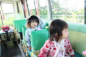 汽車バス遠足　キッズ水曜クラス
