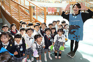 お菓子探し　ハッピーハロウィン🎃　ことり・こあら