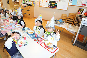 お菓子探し　ハッピーハロウィン🎃　ぱんだ・きりん