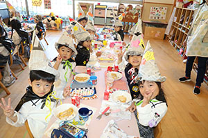 お菓子探し　ハッピーハロウィン🎃　ぱんだ・きりん