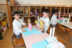 自由制作楽しかったね　ばら